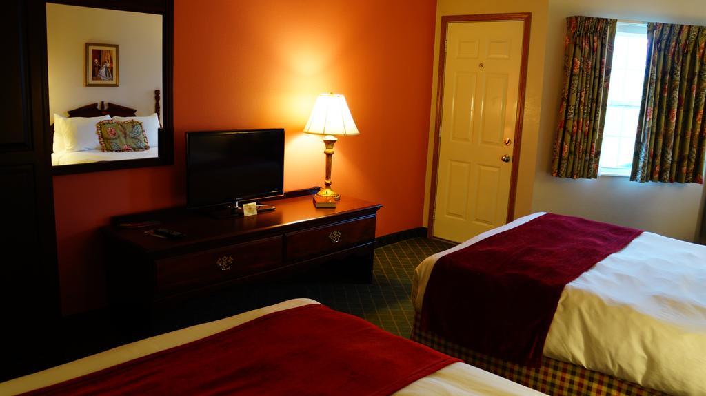 Hotel Grand Victorian Branson Exterior foto